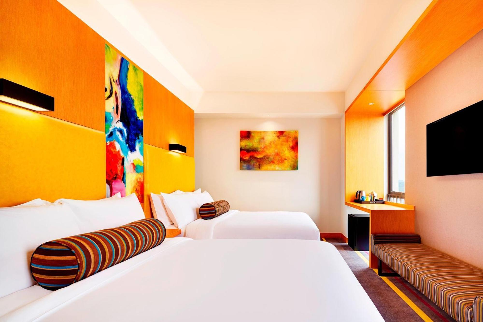 Aloft Dynamic Town Hotel Shenzhen Bagian luar foto