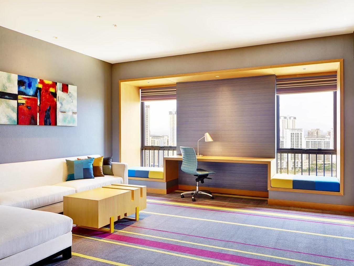 Aloft Dynamic Town Hotel Shenzhen Bagian luar foto